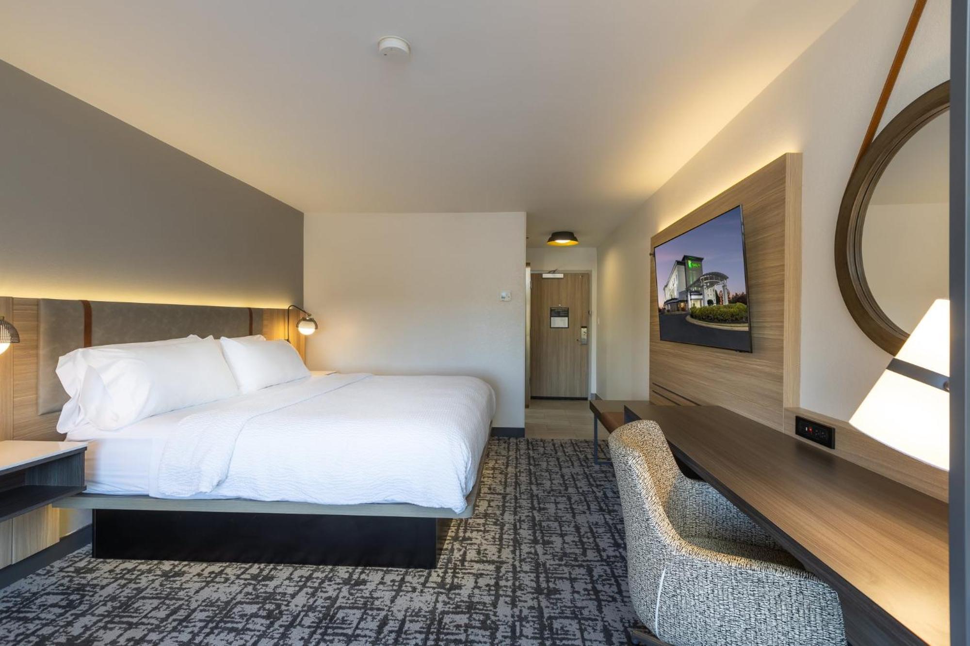 By Ihg 3* Anderson