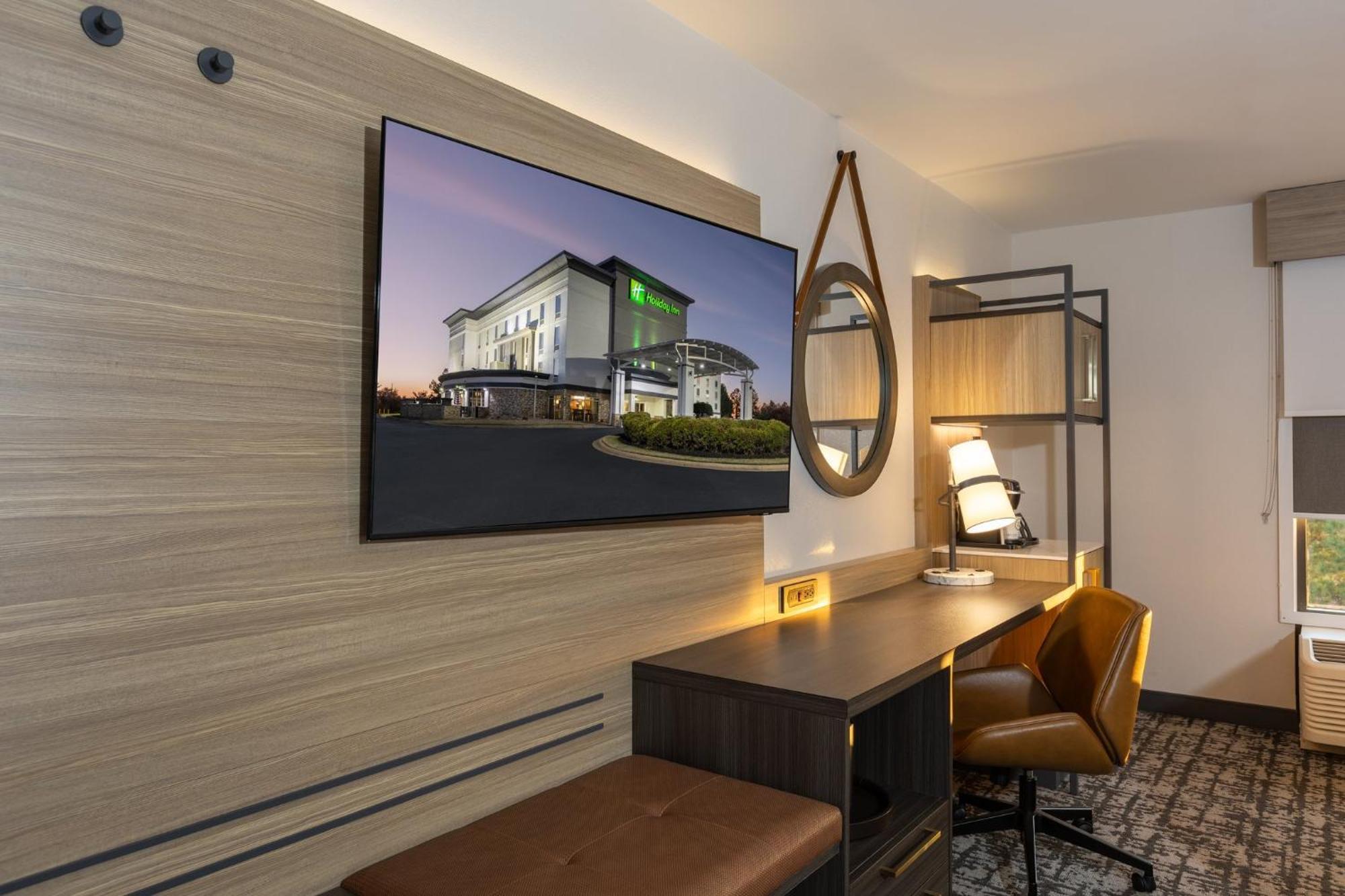 By Ihg 3* Anderson