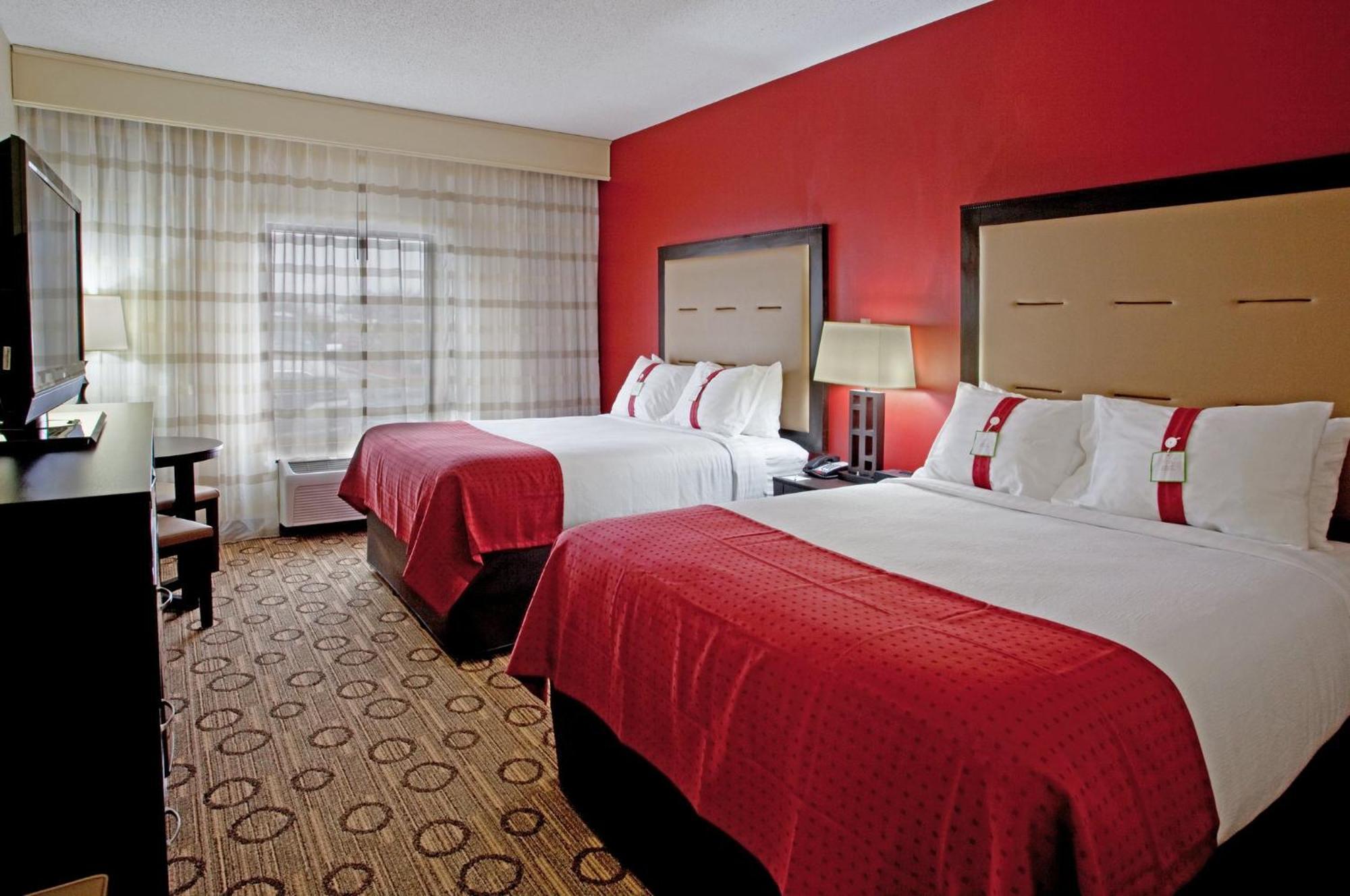 By Ihg Hotel